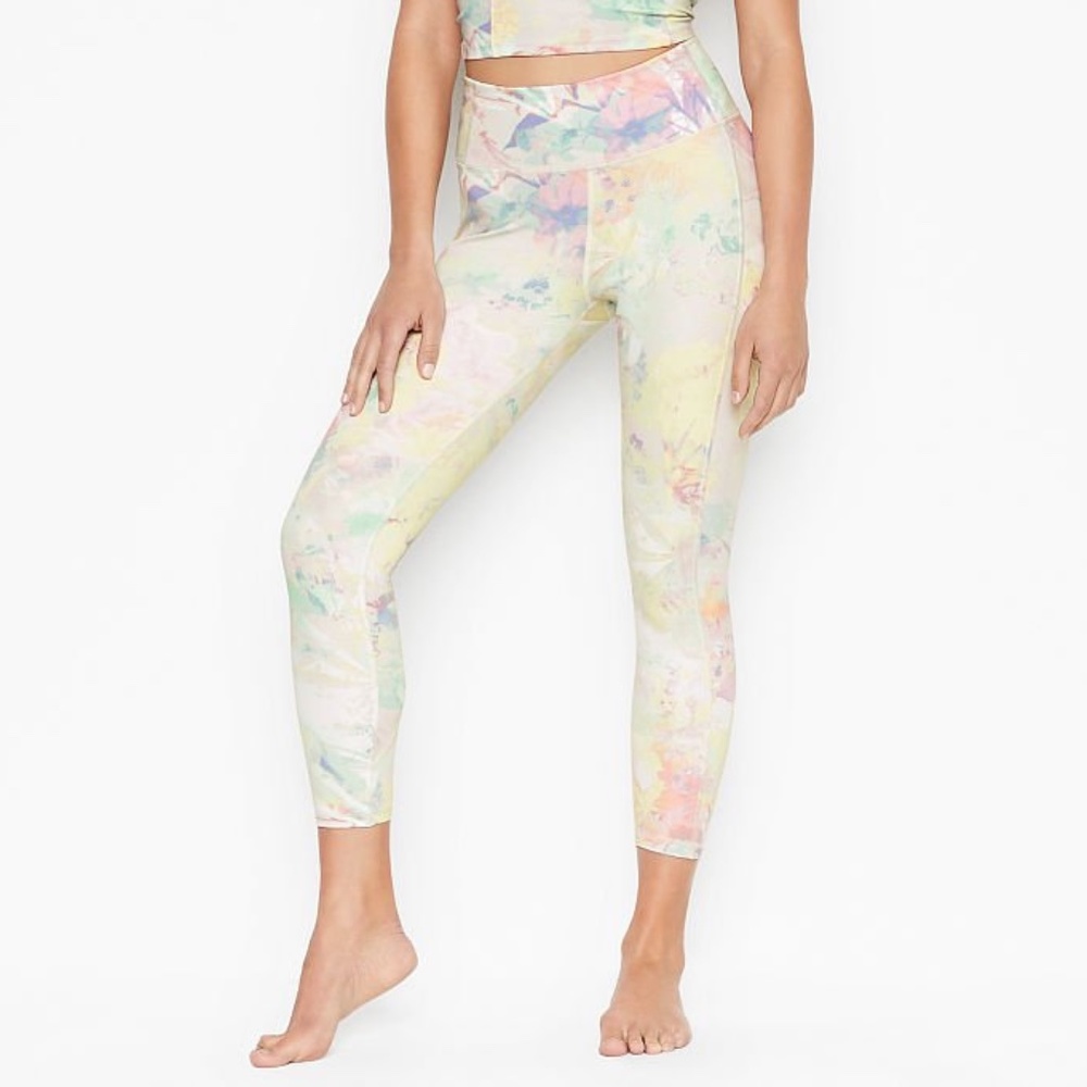 Victoria's Secret High-Rise Flow On Point Legging 7/8 Rainbow Leaves 12 NEW